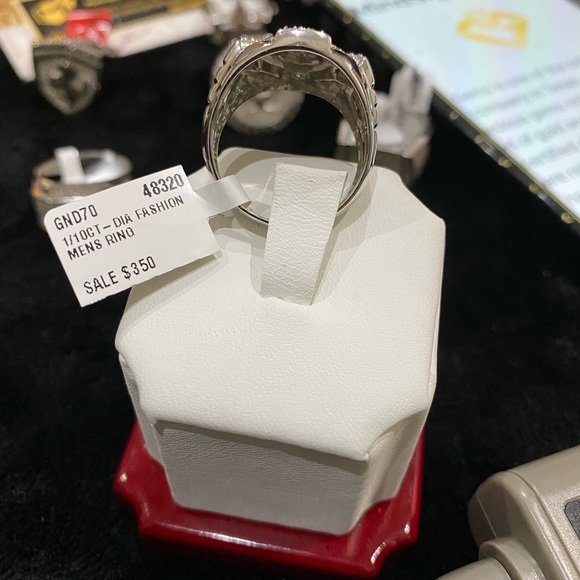 Real diamond men stylish ring Nit CZ not Moissanite 100% natural diamonds Sale! - Picture 4 of 5